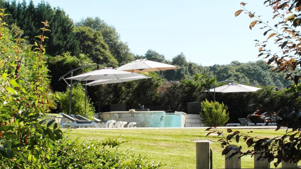 Chambres D'Hotes Domaine De Compostelle Casteide-Candau Esterno foto